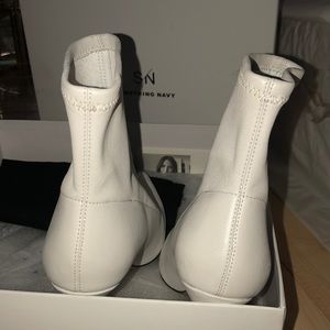 something navy angel bootie